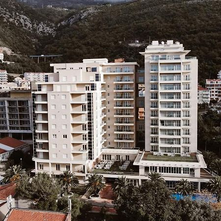 Hotel Ami Budva Petrovac Luaran gambar
