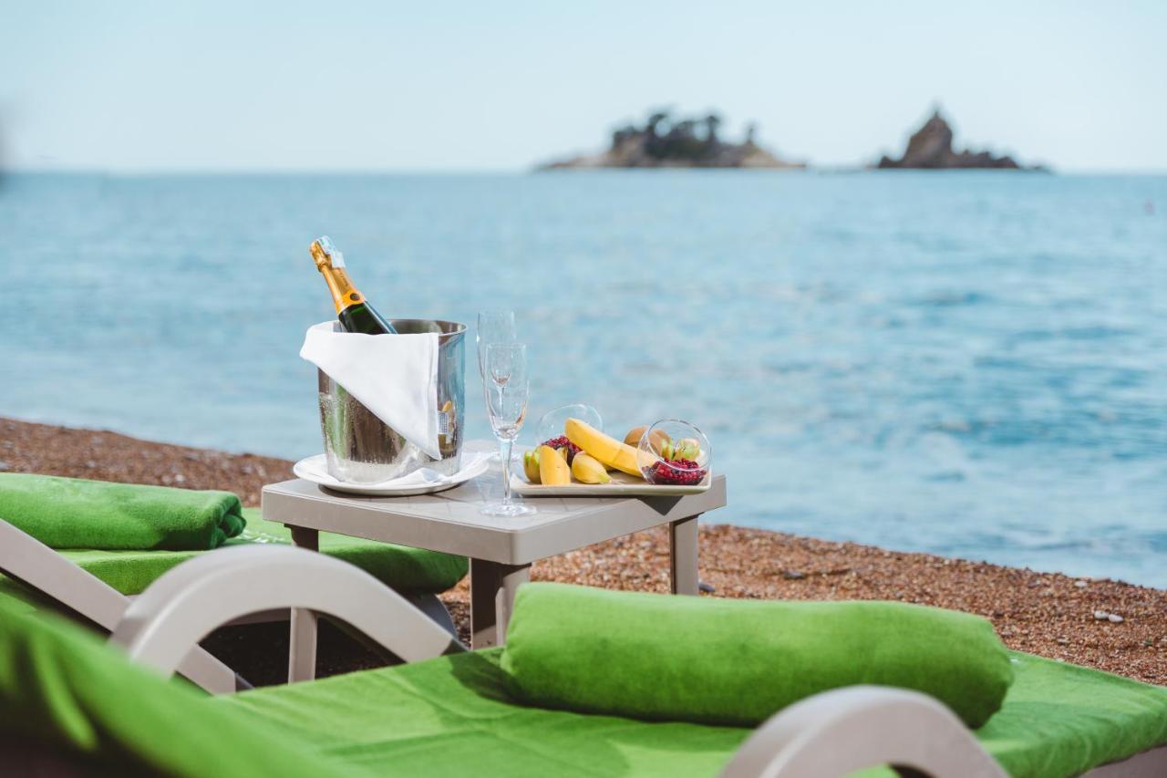 Hotel Ami Budva Petrovac Luaran gambar