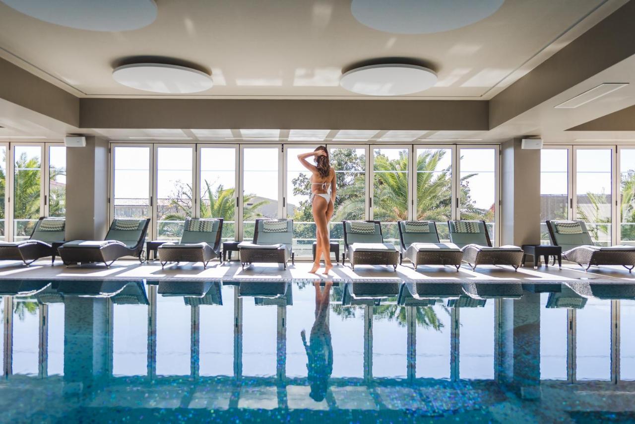 Hotel Ami Budva Petrovac Luaran gambar