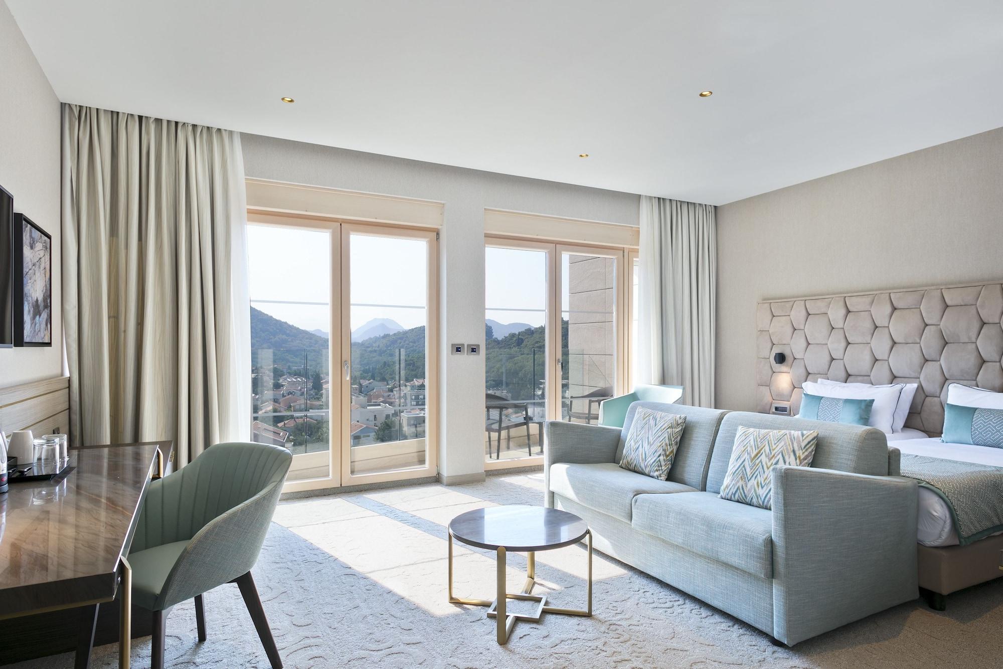 Hotel Ami Budva Petrovac Luaran gambar