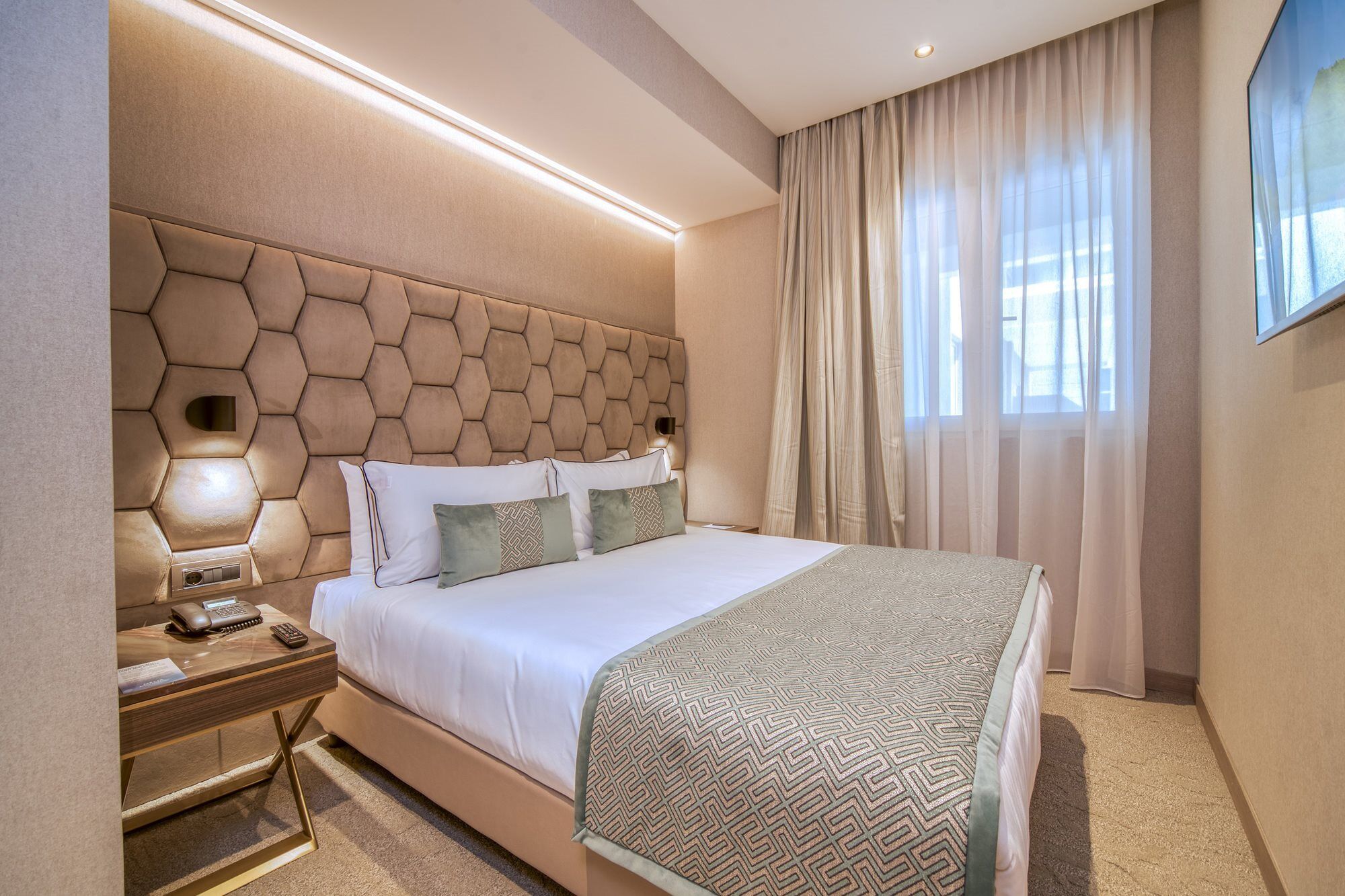 Hotel Ami Budva Petrovac Luaran gambar
